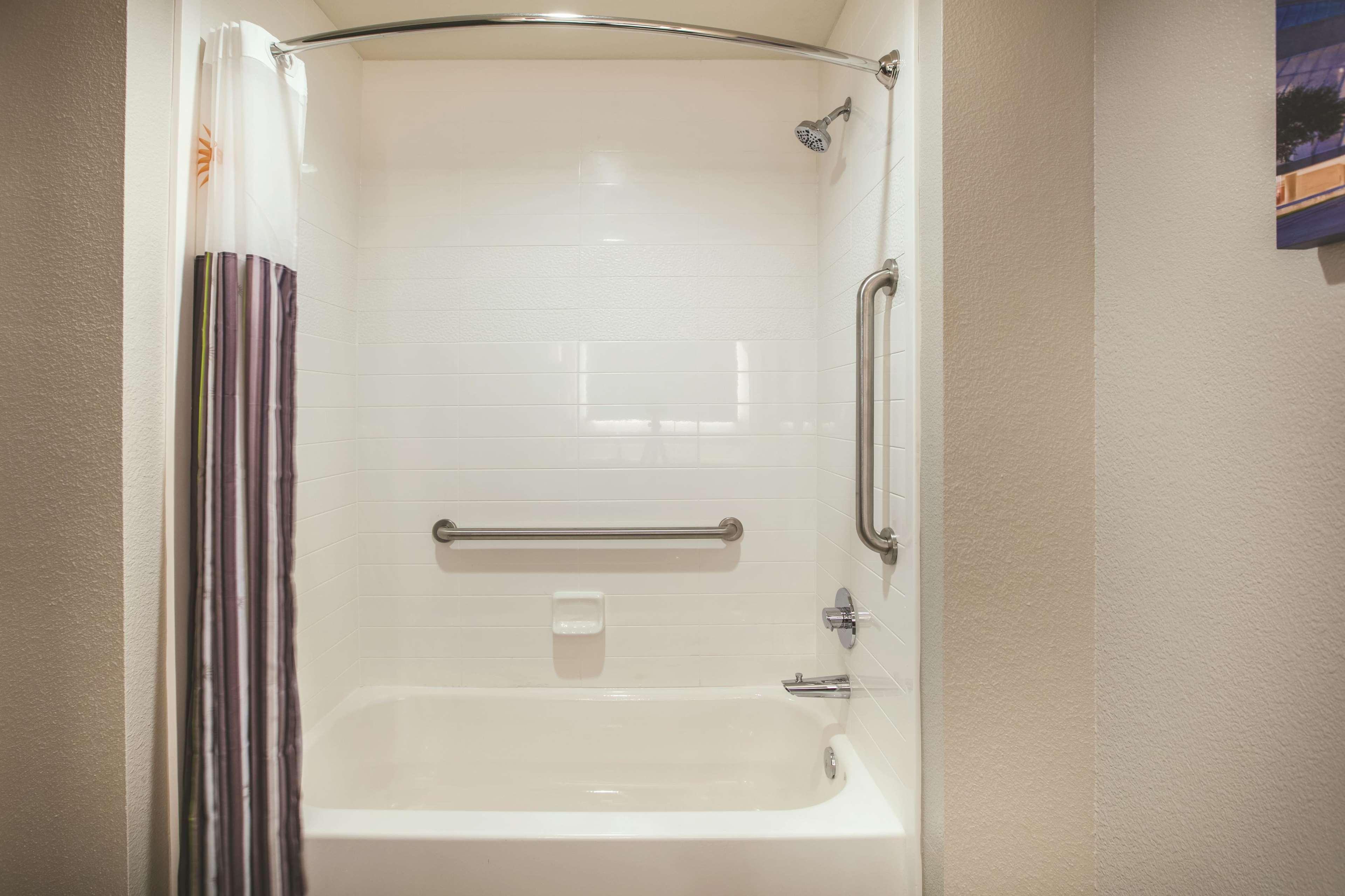 La Quinta By Wyndham Dallas - Richardson Eksteriør billede