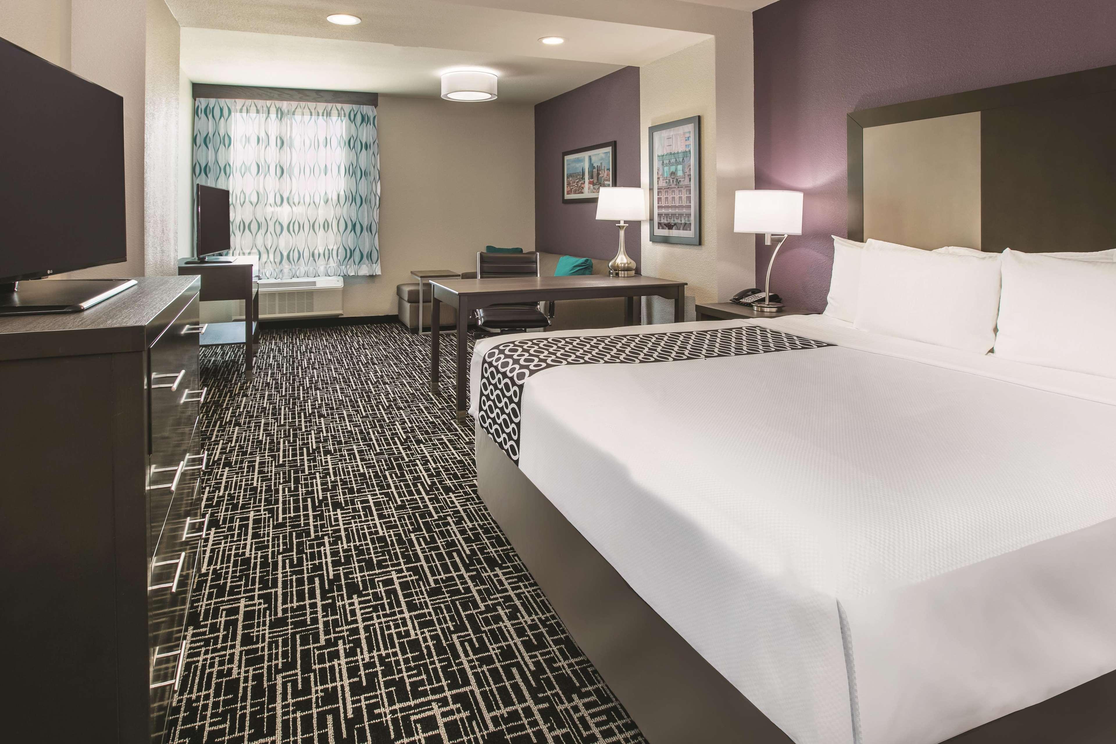 La Quinta By Wyndham Dallas - Richardson Eksteriør billede