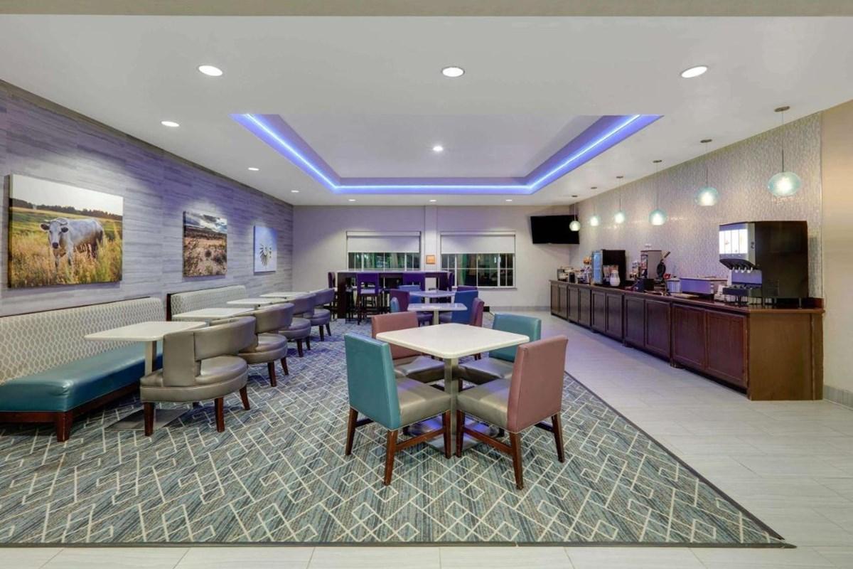 La Quinta By Wyndham Dallas - Richardson Eksteriør billede