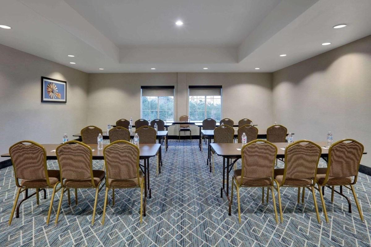 La Quinta By Wyndham Dallas - Richardson Eksteriør billede